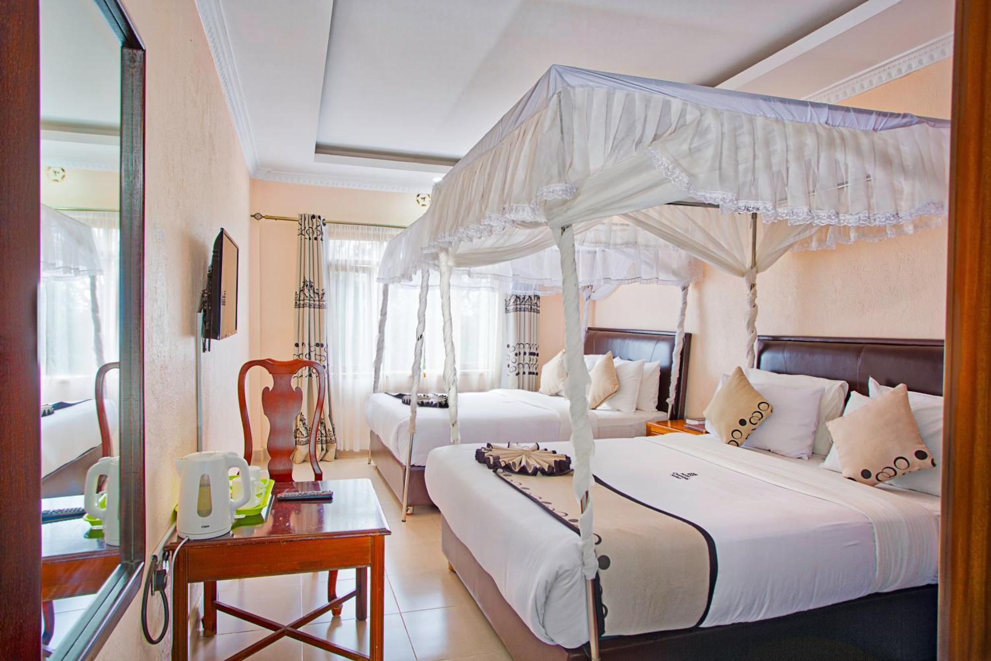 Chambai Hotel 나이바샤 외부 사진